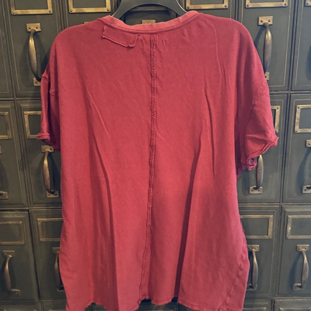 Free People Top. - Picture 6 of 6